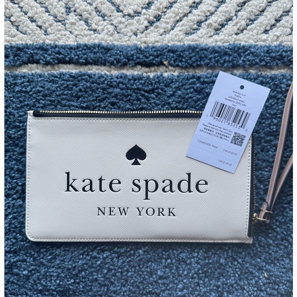 kate spade Lucy Colorblock Embossed L-zip Wristlet